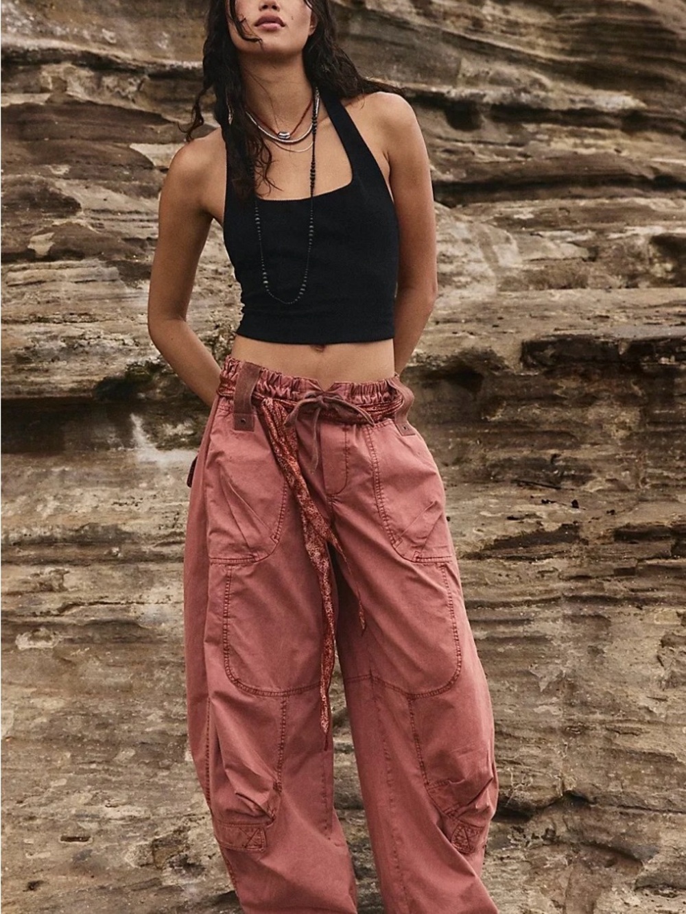 We The Free onset mid rise parachute cargo pants in dark red paper lantern color